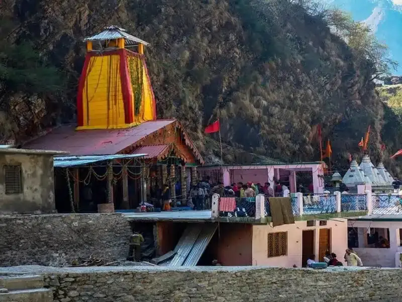 चारधाम यात्राः यमुनोत्री यात्रा के दौरान महिला श्रद्धालु की मौत